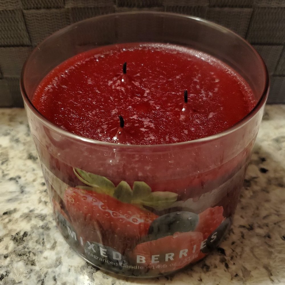 Candle Bundle - Picture 2 of 6